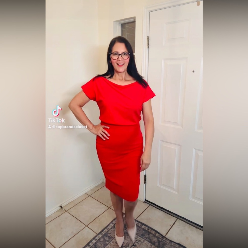 Elegant Red Midi Dress